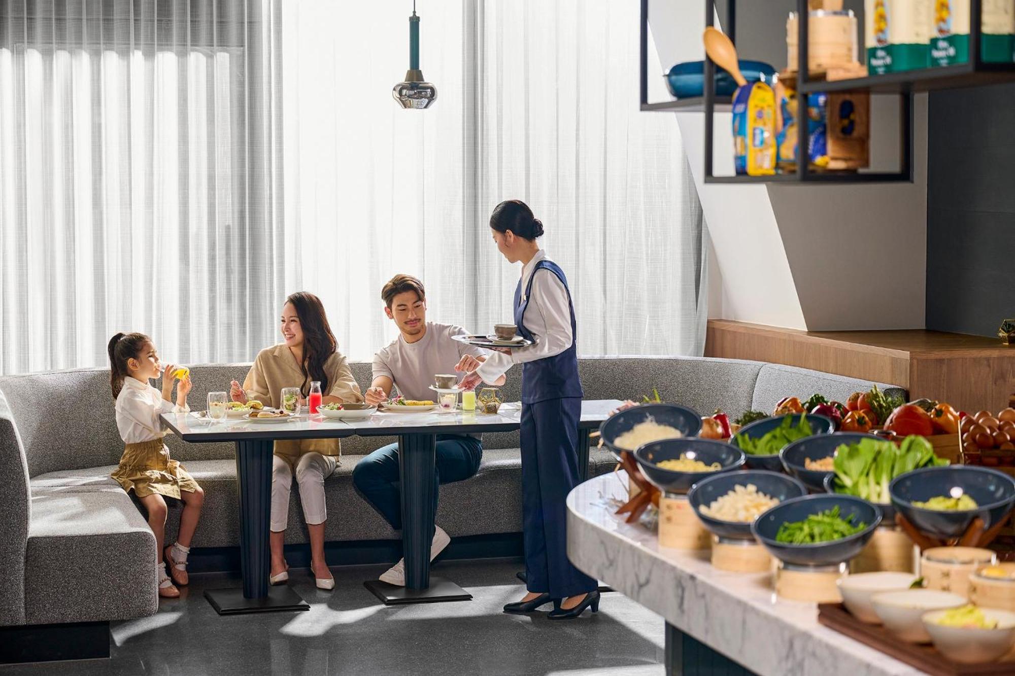 Intercontinental Kaohsiung By Ihg 호텔 외부 사진 A restaurant in China