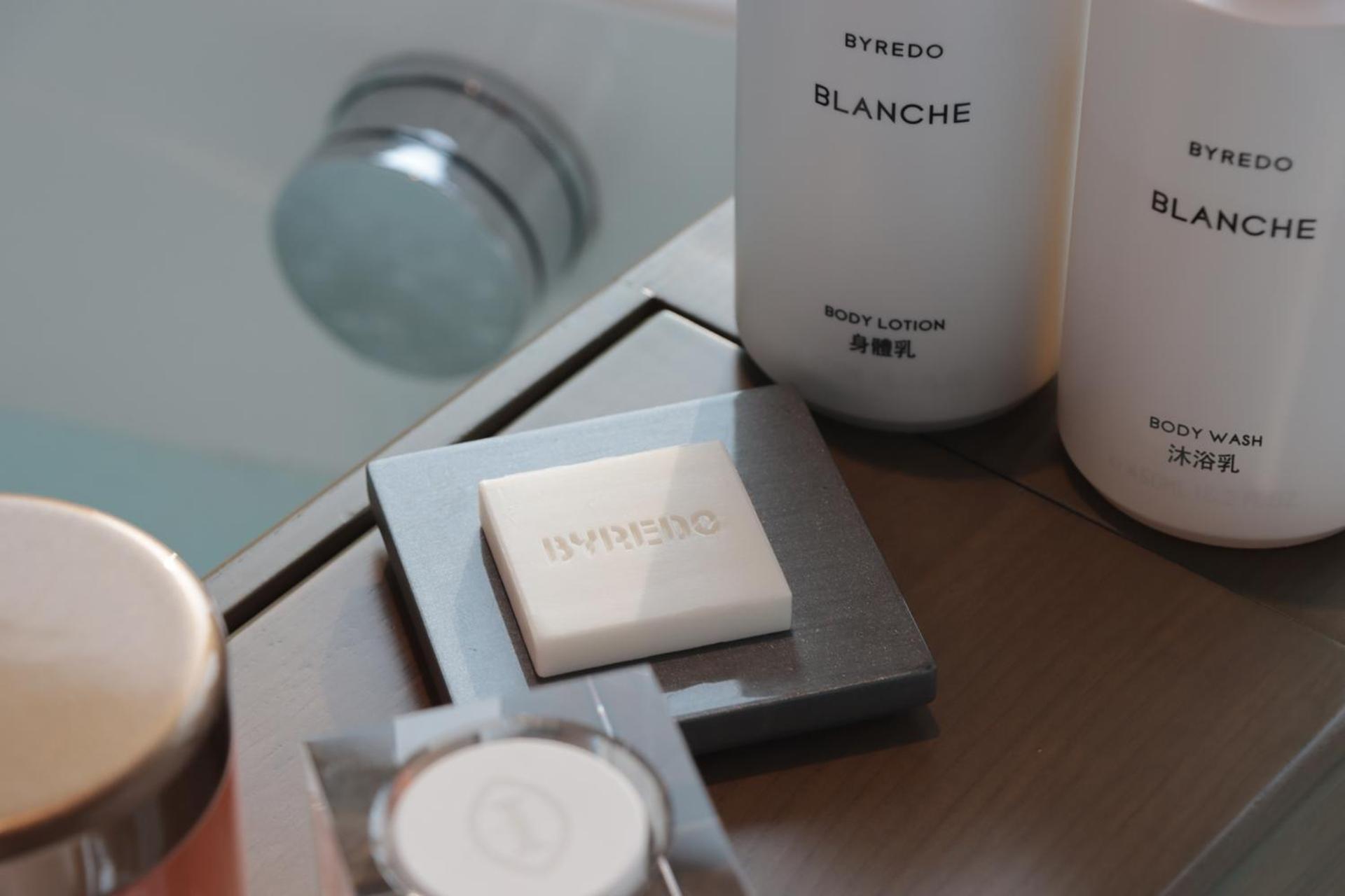 Intercontinental Kaohsiung By Ihg 호텔 외부 사진 Soap